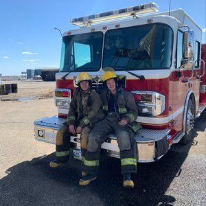 Meet your Posher, Adam